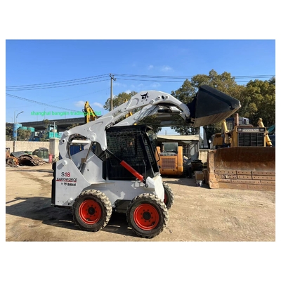 Bobcat S18 Skid Steer Loader com motor Kubota acessível e durável