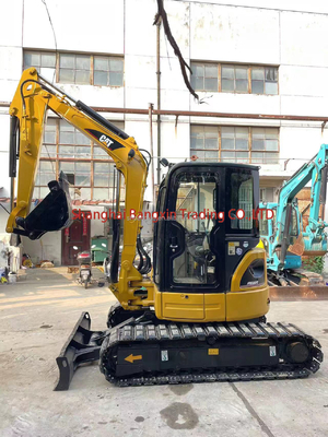 Pequena máquina usada CAT 304 mini escavadeira em boas condições