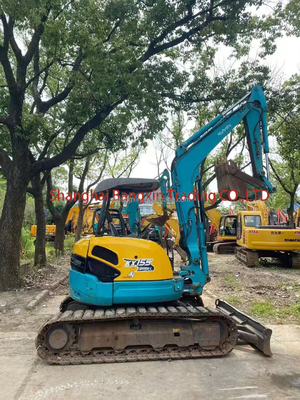 Excavadora mini KUBOTA KX155 usada com 5 toneladas de peso operacional