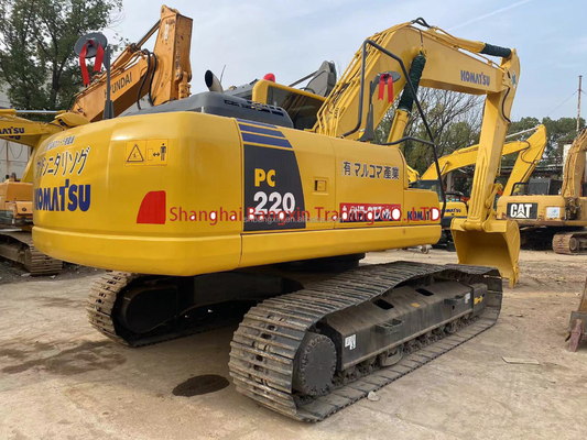 Mini escavadeira Komatsu PC220-8 com motor Cummins Forte potência e estabilidade hidráulica