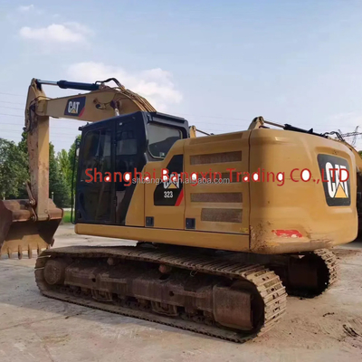 Sim, inspecionamos uma mini escavadeira CAT 323 de 20 toneladas e com 700 horas de trabalho.