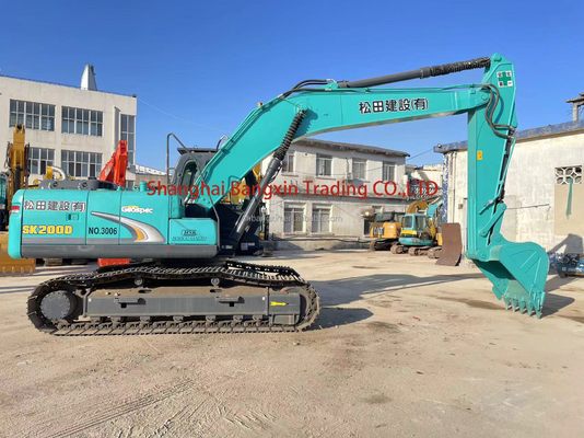 Excavadora usada Kobelco SK200-6E com motor ISUZU Quase 2021 ano de fabricação