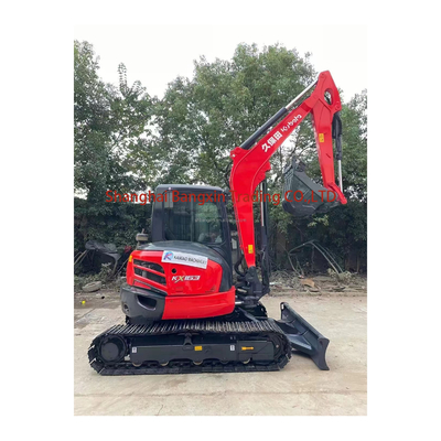 Excavadora Kubato KX163 com capacidade de 0.25 baldes