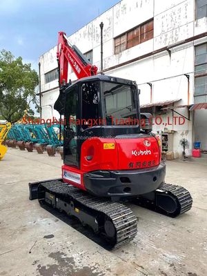 Excavadora Kubato KX163 com capacidade de 0.25 baldes