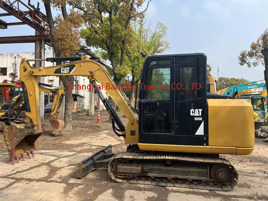 Válvula hidráulica original utilizada em mini-excavadora CAT 306E 2020 para canteiro de obras