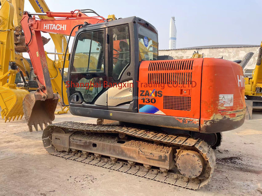 Excavadora usada Hitachi ZX130 em excelente estado com certificação EPA/CE