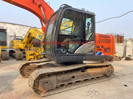 Excavadora usada Hitachi ZX130 em excelente estado com certificação EPA/CE