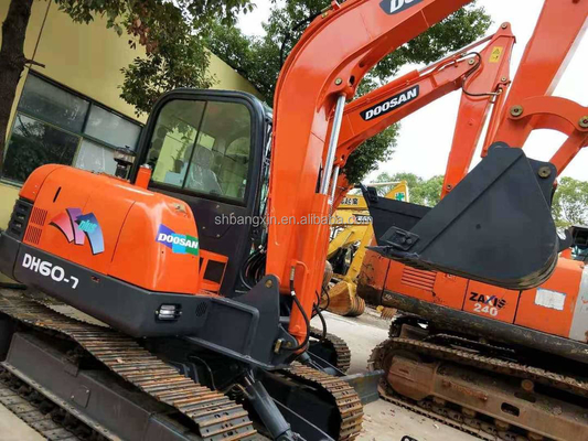 Excavadora Doosan DH60-7 Todas as funções normais e com entrega de 7 dias