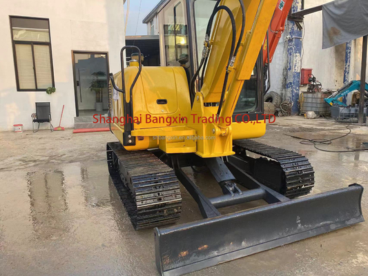 Em bom estado usado Komatsu PC56 escavadeira de rastreamento todas as funções normais 7 dias de entrega