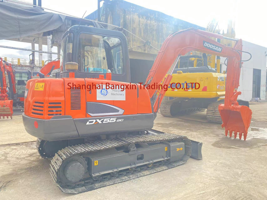 Máquinas Doosan DX55-9C mini escavadeira em bom estado com capacidade de 0.3 balde