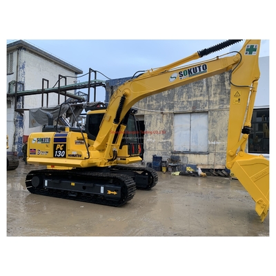 Excavadora Komatsu PC130 usada com motor original e acessível