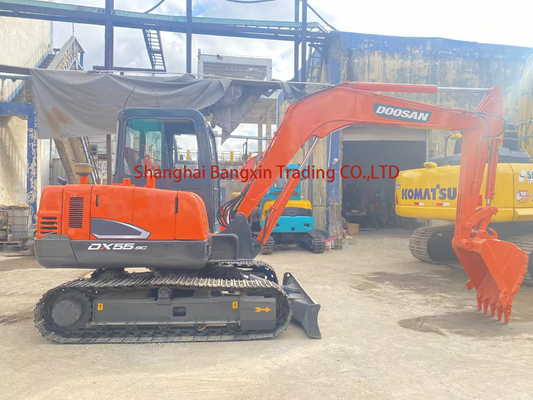 Excavadora de segunda mão Doosan DH55 com alta potência e alta eficiência hidráulica
