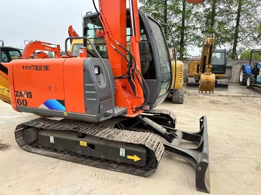 90% usado Hitachi ZX60 mini escavadeira de 6 toneladas feita no Japão para suas necessidades industriais