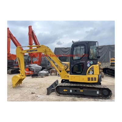 Excavadora Komatsu PC55MR-2 90% usada com transporte gratuito e alto peso de operação