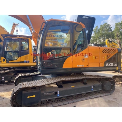 Excavadora usada Hyundai R220-9S com 1 e 22 TON de peso operacional em bom estado