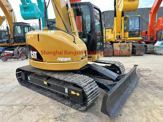 Trabalho assegurado com uma excavadora CAT 308C com válvula hidráulica original usada e 700 horas de trabalho