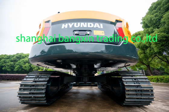 Excavadora Hyundai HX80 usada com alta potência e estabilidade hidráulica no consumo