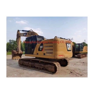 Cat. 323 Excavadora de desempenho e durabilidade incomparáveis para um peso operacional de 23 toneladas