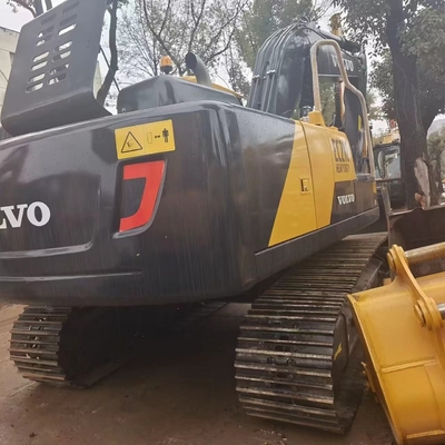 Excavadora Volvo EC210D usada com peso operacional de 21 toneladas e certificação EPA/CE