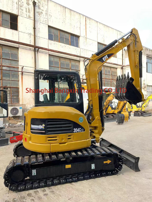 304CCR Máquina mini-excavadora usada com 700 horas de trabalho e válvula hidráulica original