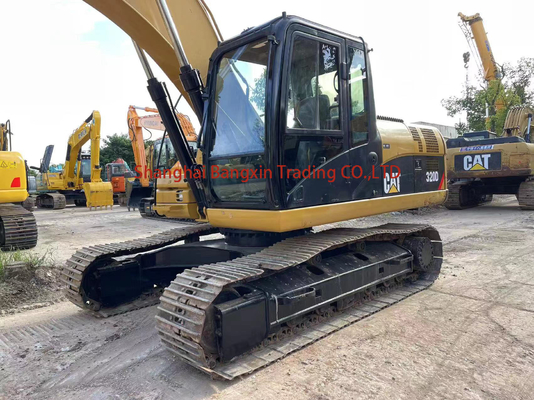 Excavadora Cat 320D em Shanghai, cilindro hidráulico original, peso da máquina 20000 kg